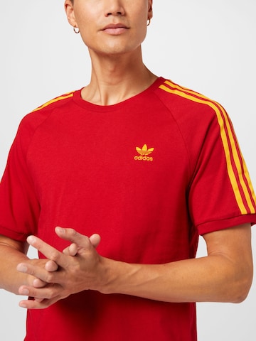 ADIDAS ORIGINALS - Camisa '3-Stripes' em vermelho