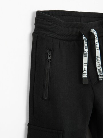 Cool Club Regular Housut värissä musta