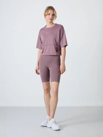 Tommy Life - Tapered Leggings 'Gamaschen' em roxo: frente