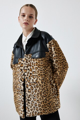 Touche Prive Jacke in Schwarz: Vorderseite