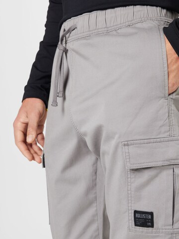 HOLLISTER Slim fit Cargo trousers in Grey