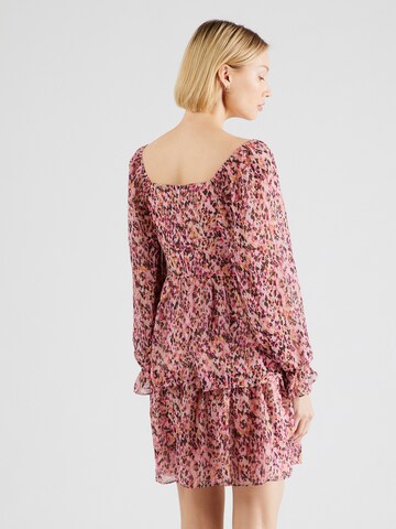 Trendyol - Vestido de verano en rosa
