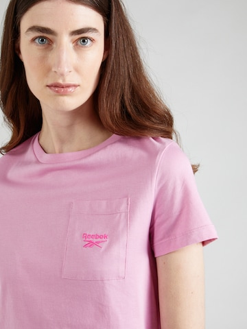 Reebok Λειτουργικό μπλουζάκι 'IDENTITY' σε ροζ