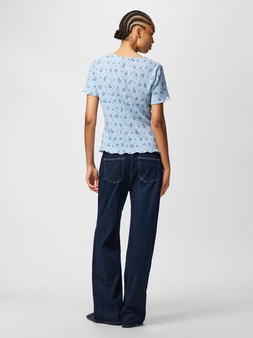 Maglietta di PIECES in blu