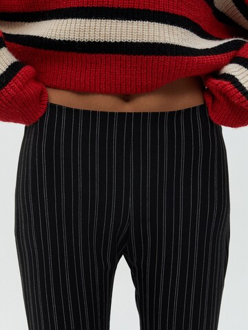 Pull&Bear Flared Trousers in Black