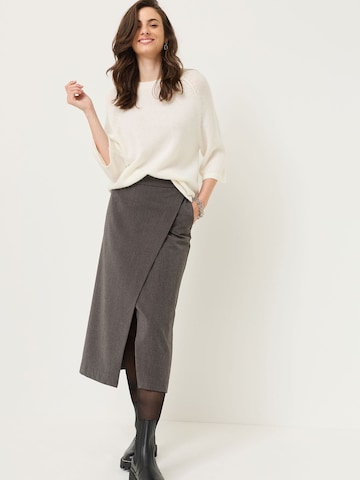 Tamaris Sweater in White