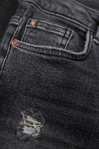 GARCIA Regular Jeans in Schwarz