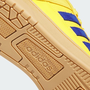 ADIDAS SPORTSWEAR - Zapatillas deportivas bajas 'Rapid Court' en amarillo