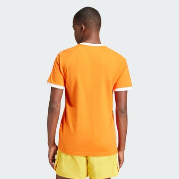 ADIDAS ORIGINALS - Camiseta 'Adicolor Classics' en naranja