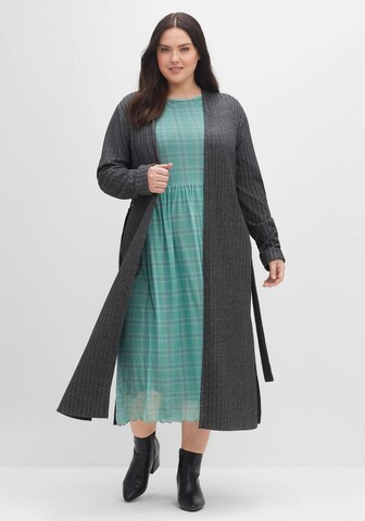 SHEEGO Strickjacke in Grau