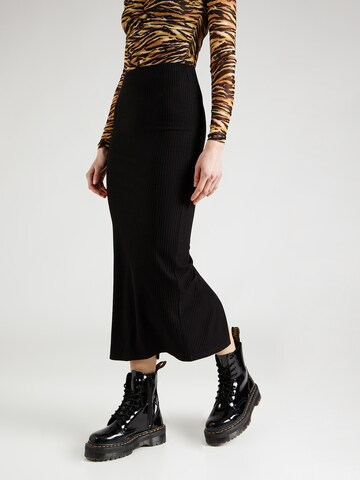 Gina Tricot Skirt in Black: front