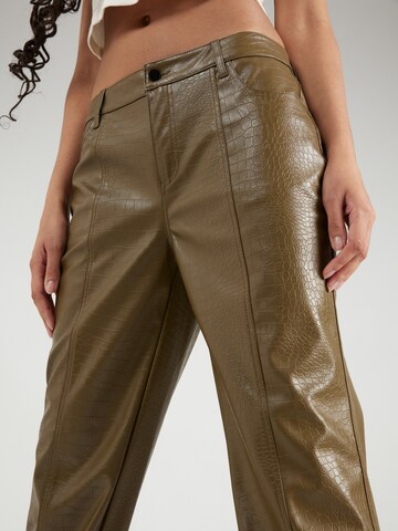 Regular Pantalon 'DOLIA' b.young en vert