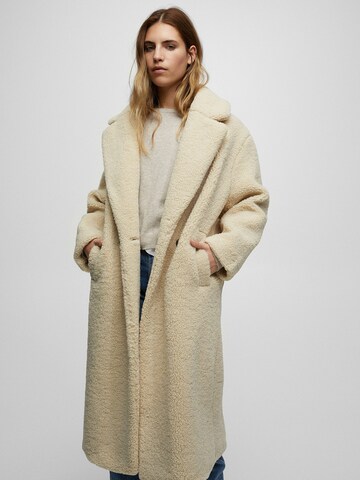 Pull&Bear Winter Coat in Beige: front