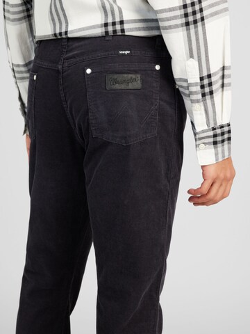 regular Pantaloni di WRANGLER in nero