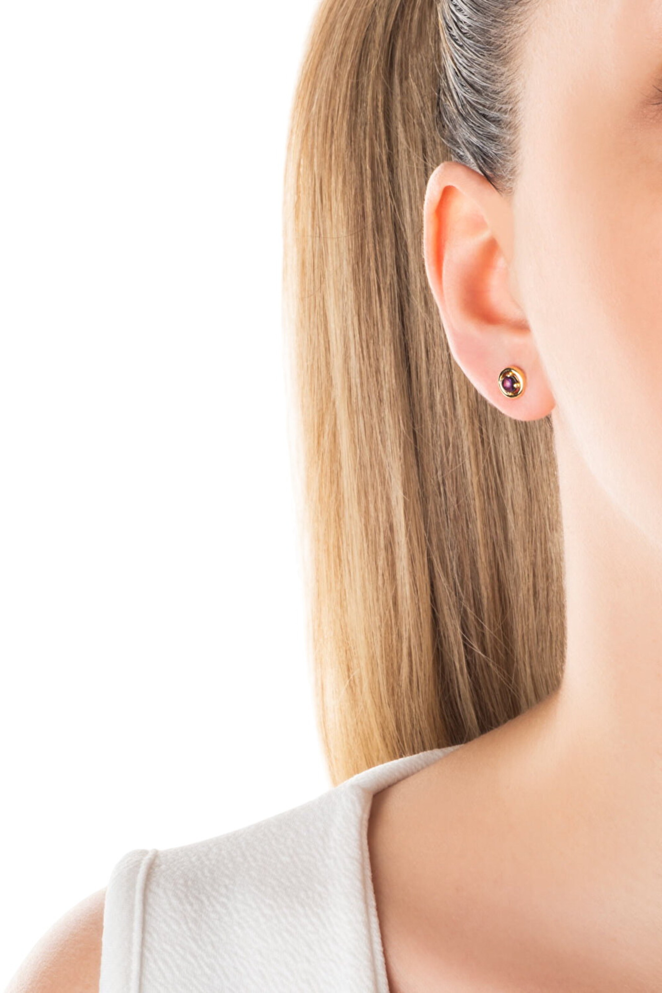 So Chic Earrings in Gold