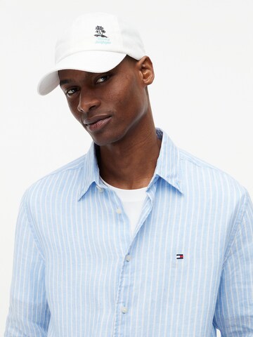TOMMY HILFIGER Cap in White: front