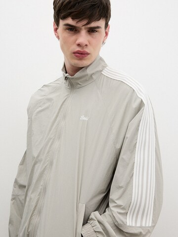 Pull&Bear Between-season jacket 'STWD' in Grey