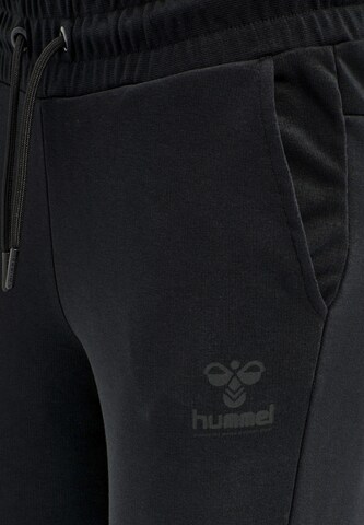 Hummel Slimfit Hose in Schwarz