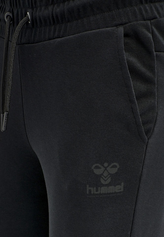 Hummel Slimfit Hose in Schwarz