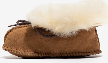 Minnetonka Laarzen 'Sheepskin' in Bruin: voorkant