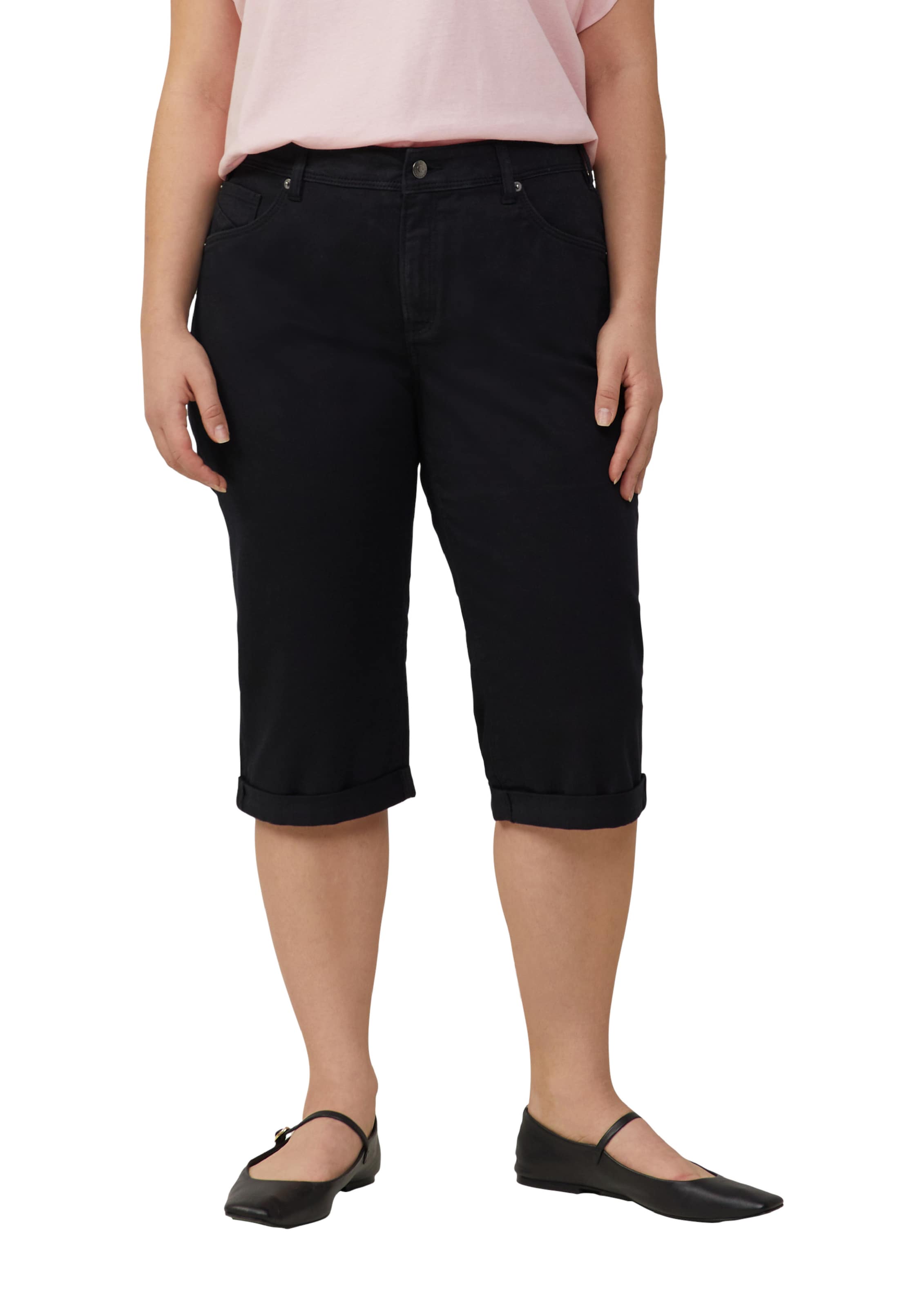 QS Slimfit Shorts 'Catie' in Schwarz