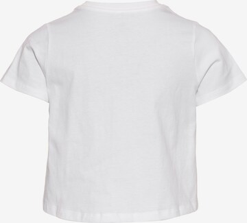 T-Shirt Nike Sportswear en blanc