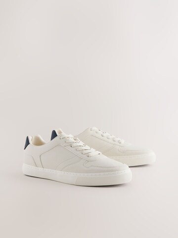 Next Platform trainers in Beige