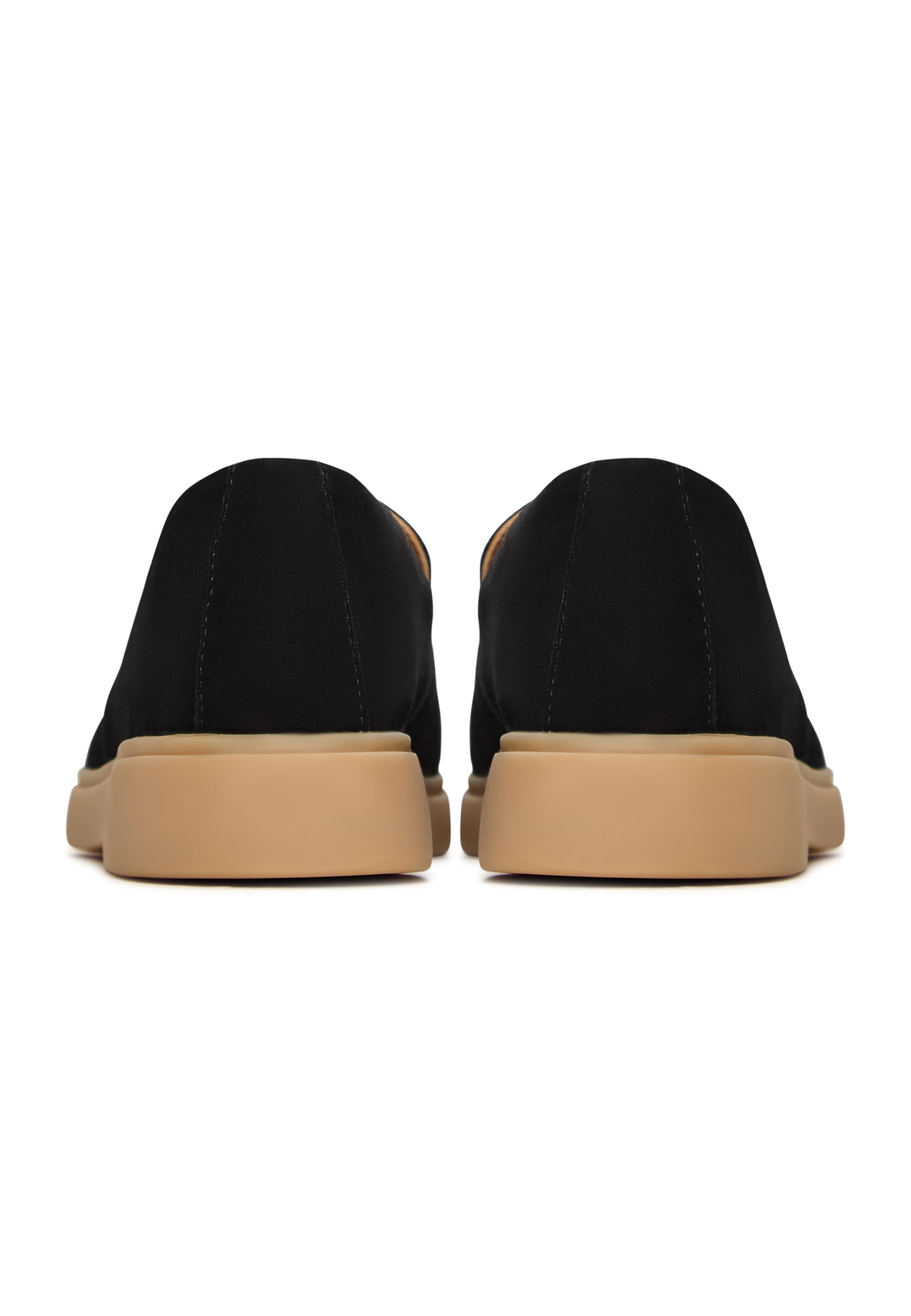 Chaussure basse CESARE GASPARI en noir