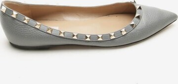 VALENTINO Flats & Loafers in 38,5 in Grey: front
