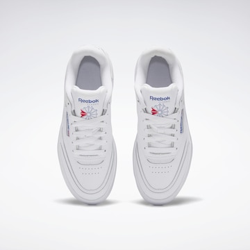 Sneaker bassa 'Club C Extra' di Reebok in bianco