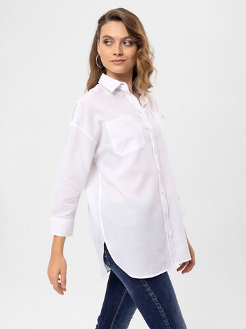 Camicia da donna di By Diess Collection in bianco