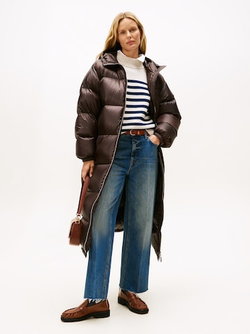 TOMMY HILFIGER Zimný kabát - Hnedá: predná strana