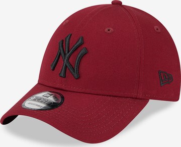 Casquette NEW ERA en rouge : devant