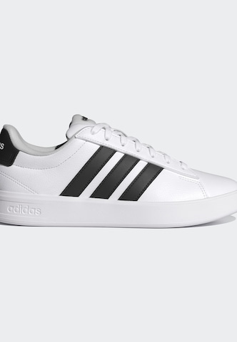 Sneaker bassa 'Grand Court 3.0' di ADIDAS SPORTSWEAR in bianco