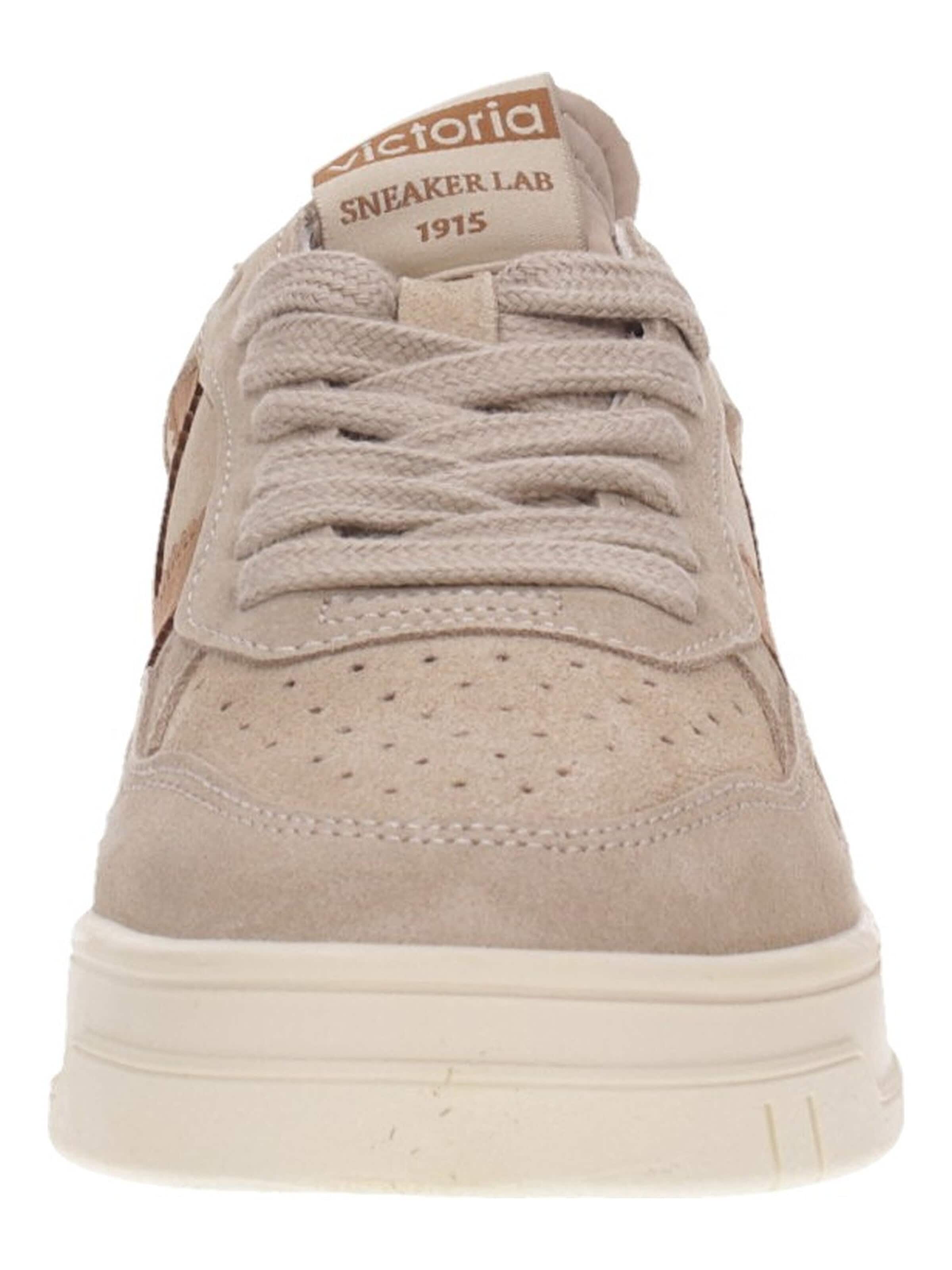 Sneaker bassa di Victoria Shoes in beige