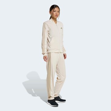ADIDAS SPORTSWEAR Тренировочный костюм 'Essentials' в Бежевый