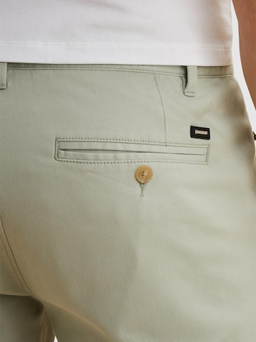 VANGUARD - regular Pantalón 'VANGUARD - V65 regular fit shorts' en verde
