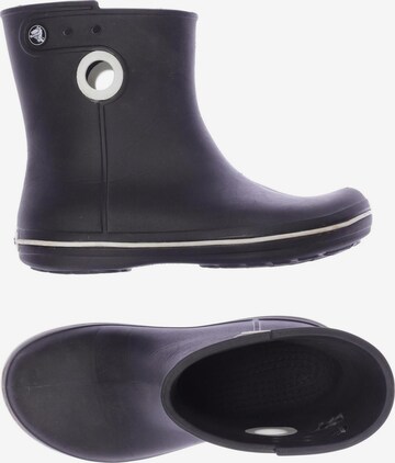 Crocs Stiefelette 38 in Schwarz: predná strana