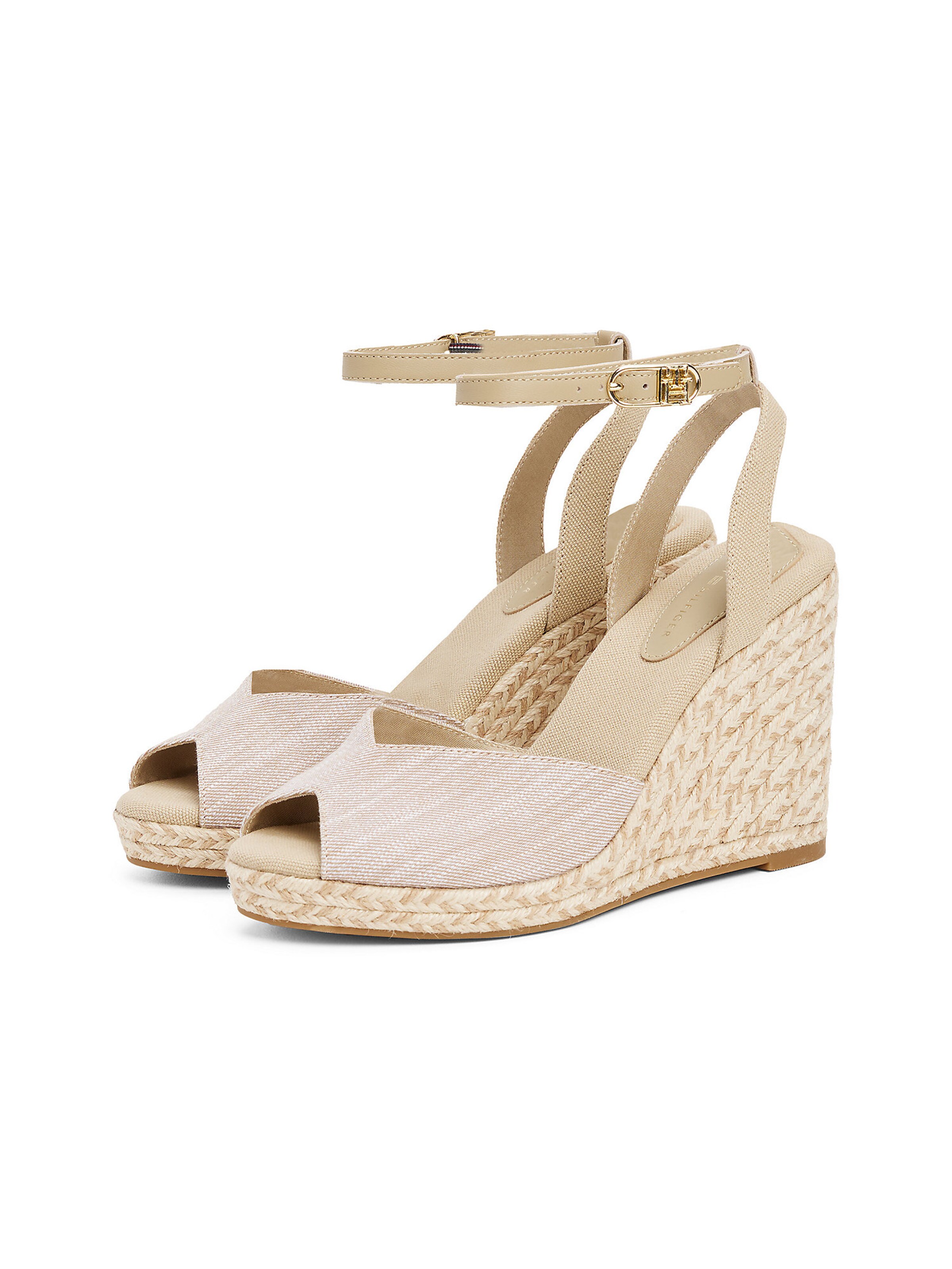 TOMMY HILFIGER Sandale in Beige
