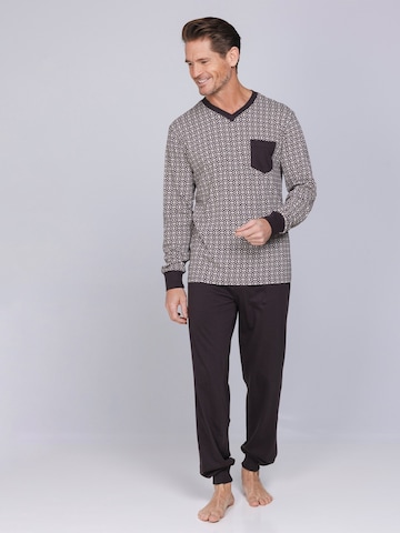 Pastunette Pyjama lang in Bruin: voorkant