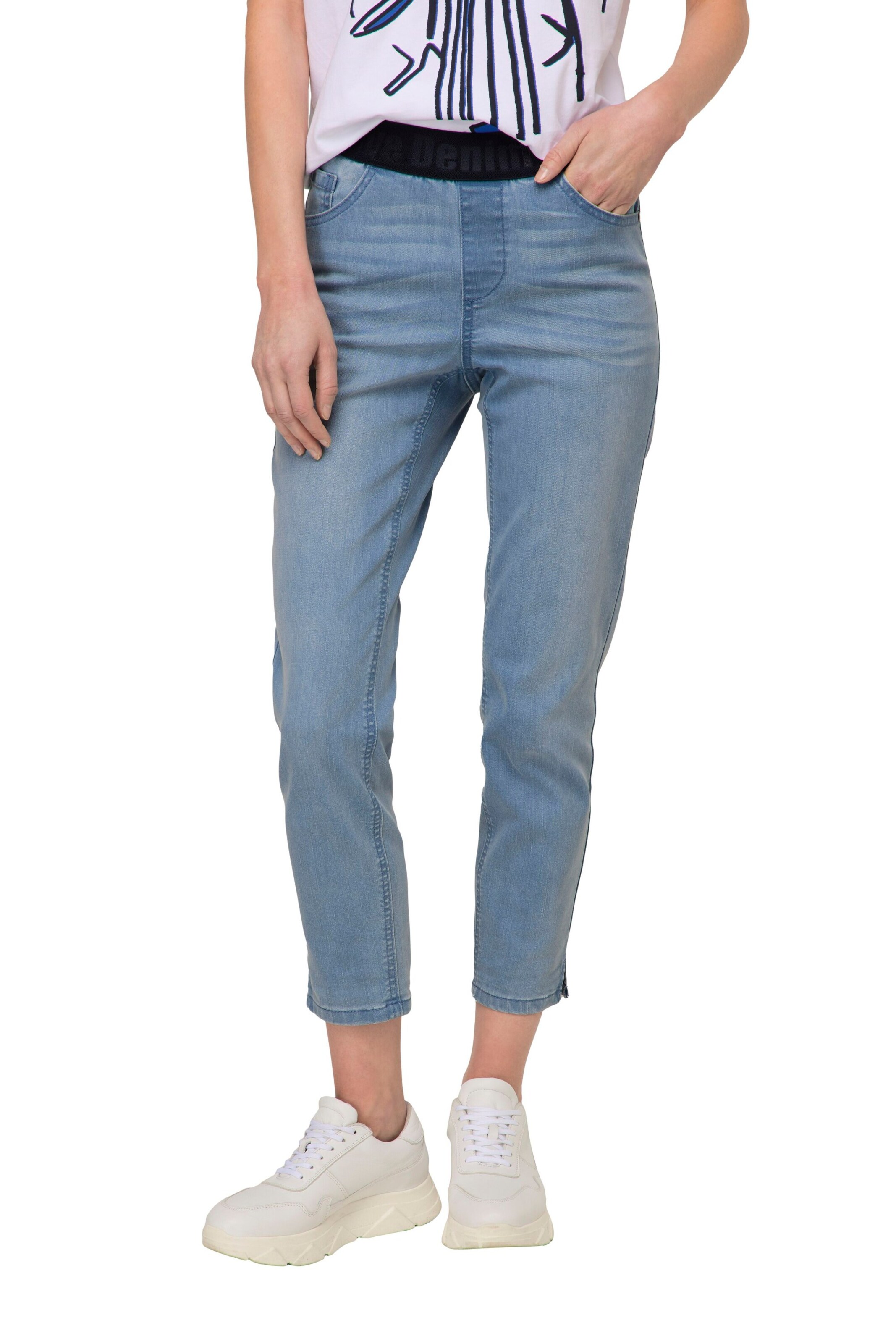 LAURASØN Slimfit Jeans in Blauw: voorkant