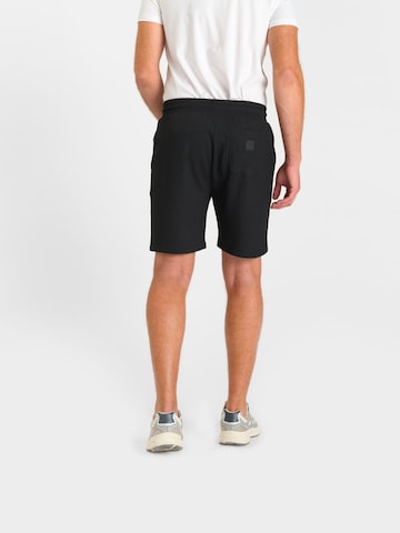 Regular Pantalon Le Temps Des Cerises en noir