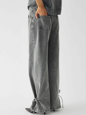 Regular Jean ' N-Kika MW Jeans ' Noella en gris