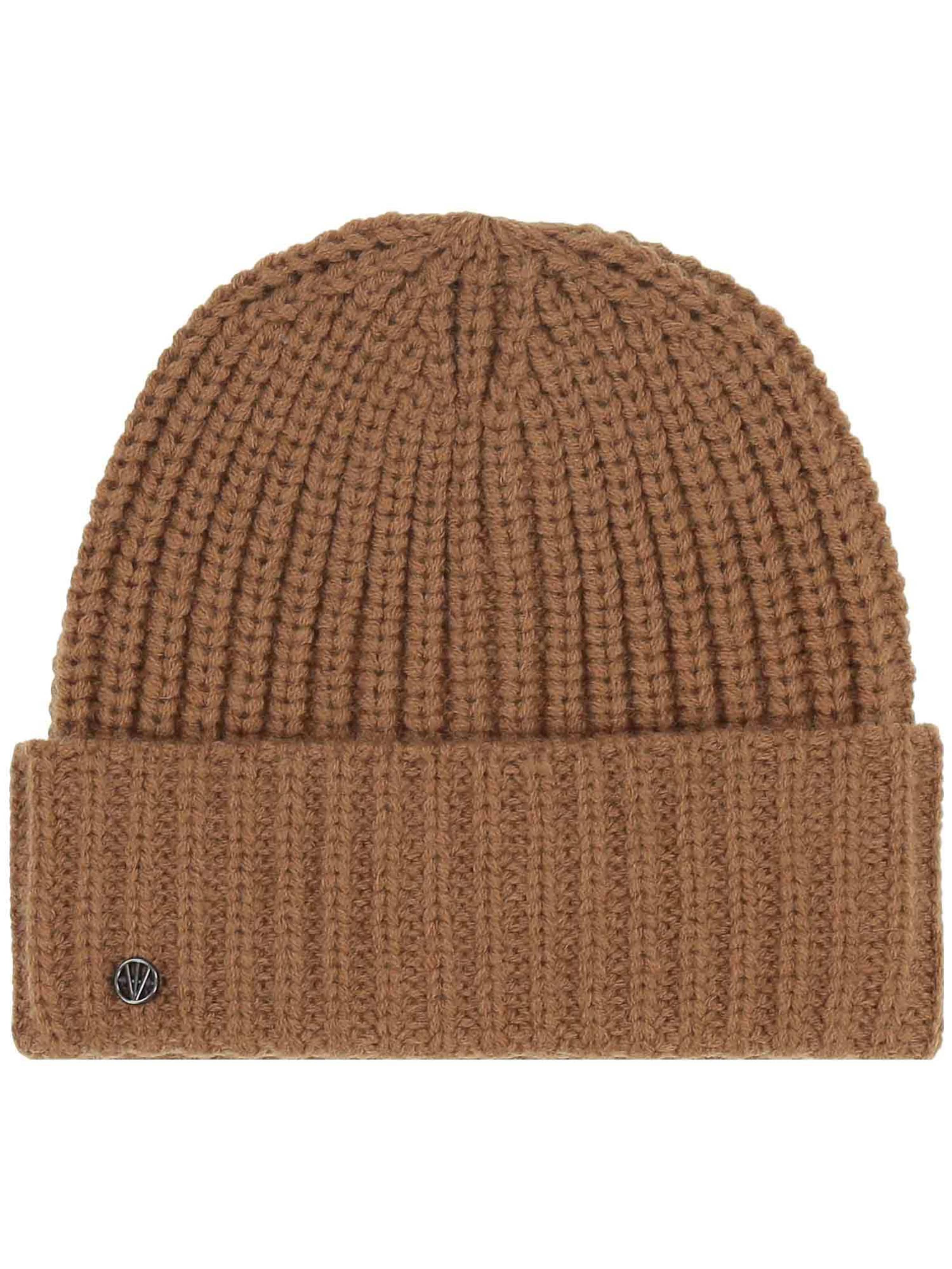 LOEVENICH Beanie in White: front