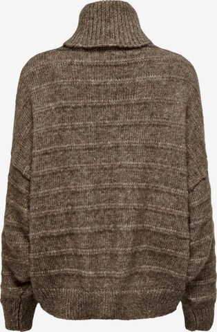 ONLY Sweter 'CELINA' w kolorze brązowy