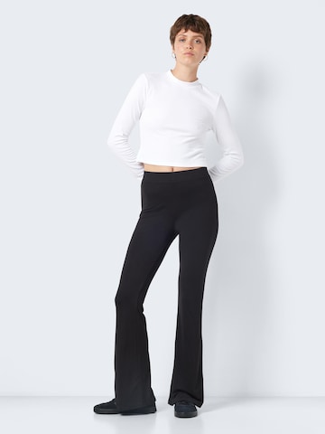 Noisy may Flared Pants 'SALLY' in Black