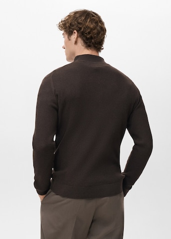 MANGO MAN Pullover 'Antiguap' in Braun