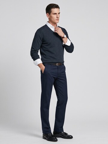 ALLTHEMEN Regular Pleat-Front Pants 'Stofffall' in Blue