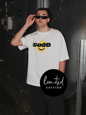 ABOUT YOU Limited T-shirt 'Finn' by Jannik Stutzenberger' i vit: framsida