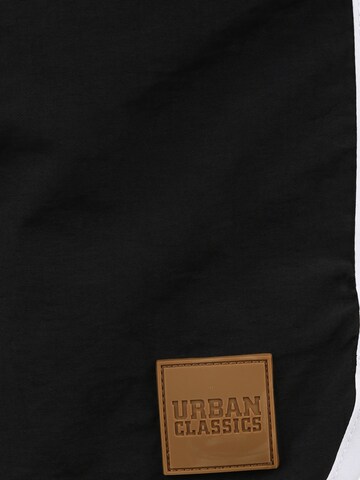 Urban Classics Badeshorts in Schwarz